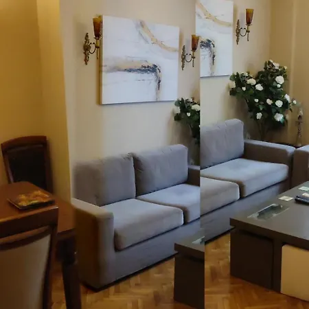 Fully Furnished In The Heart Of * Athens