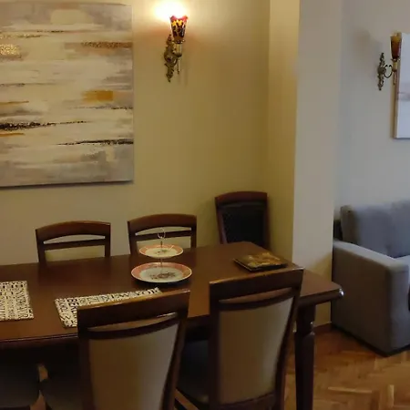 Fully Furnished In The Heart Of