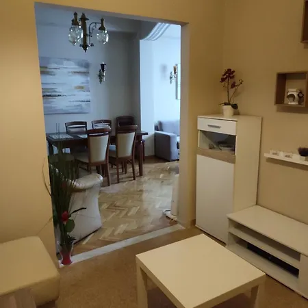 Apartment Fully Furnished In The Heart Of *